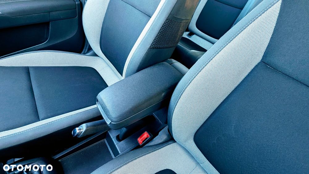 Skoda Fabia 1.0 Ambition - 27