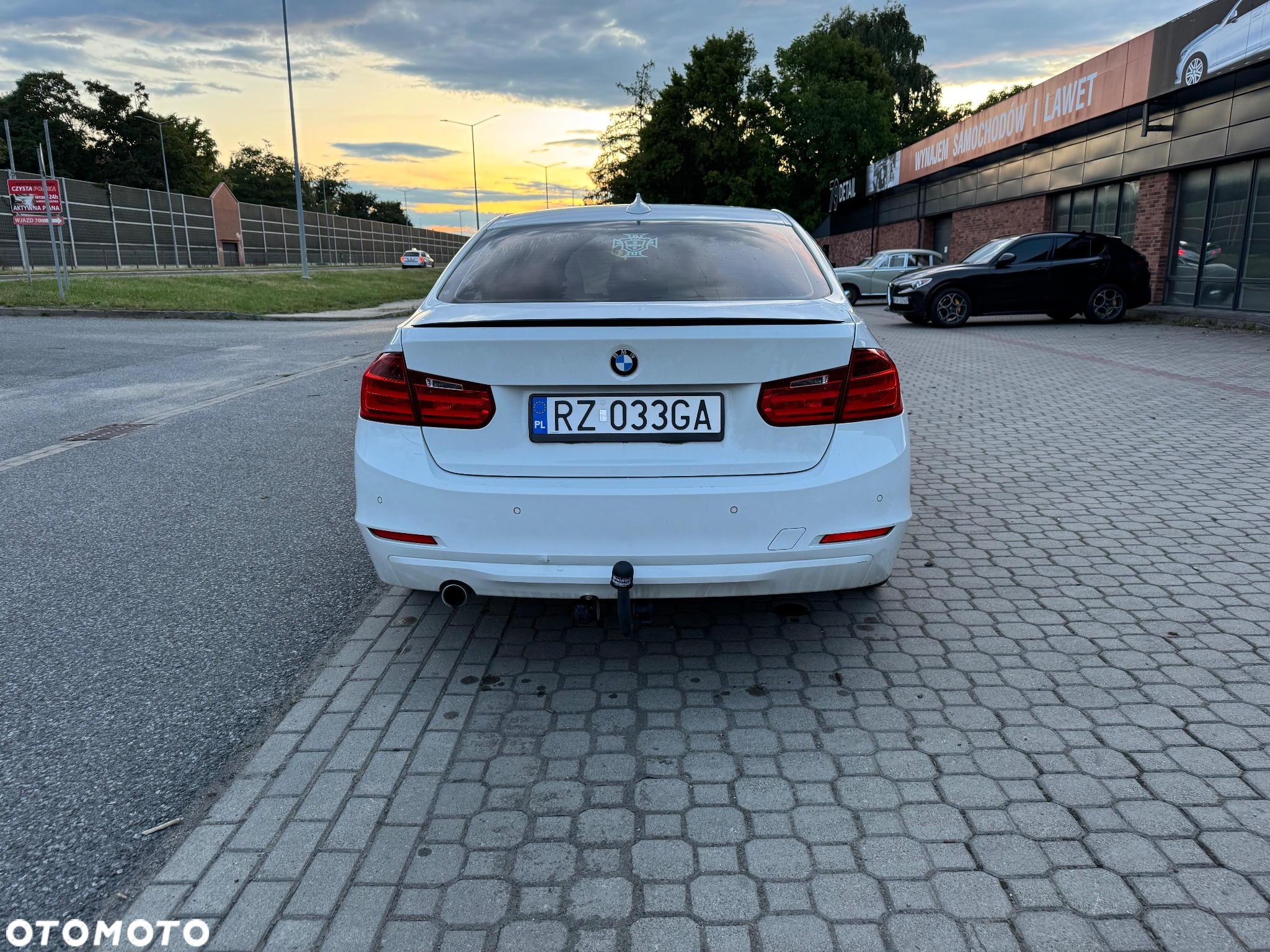 BMW Seria 3 316d - 5