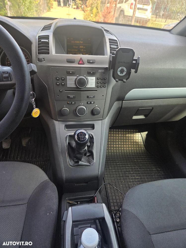 Opel Zafira - 5