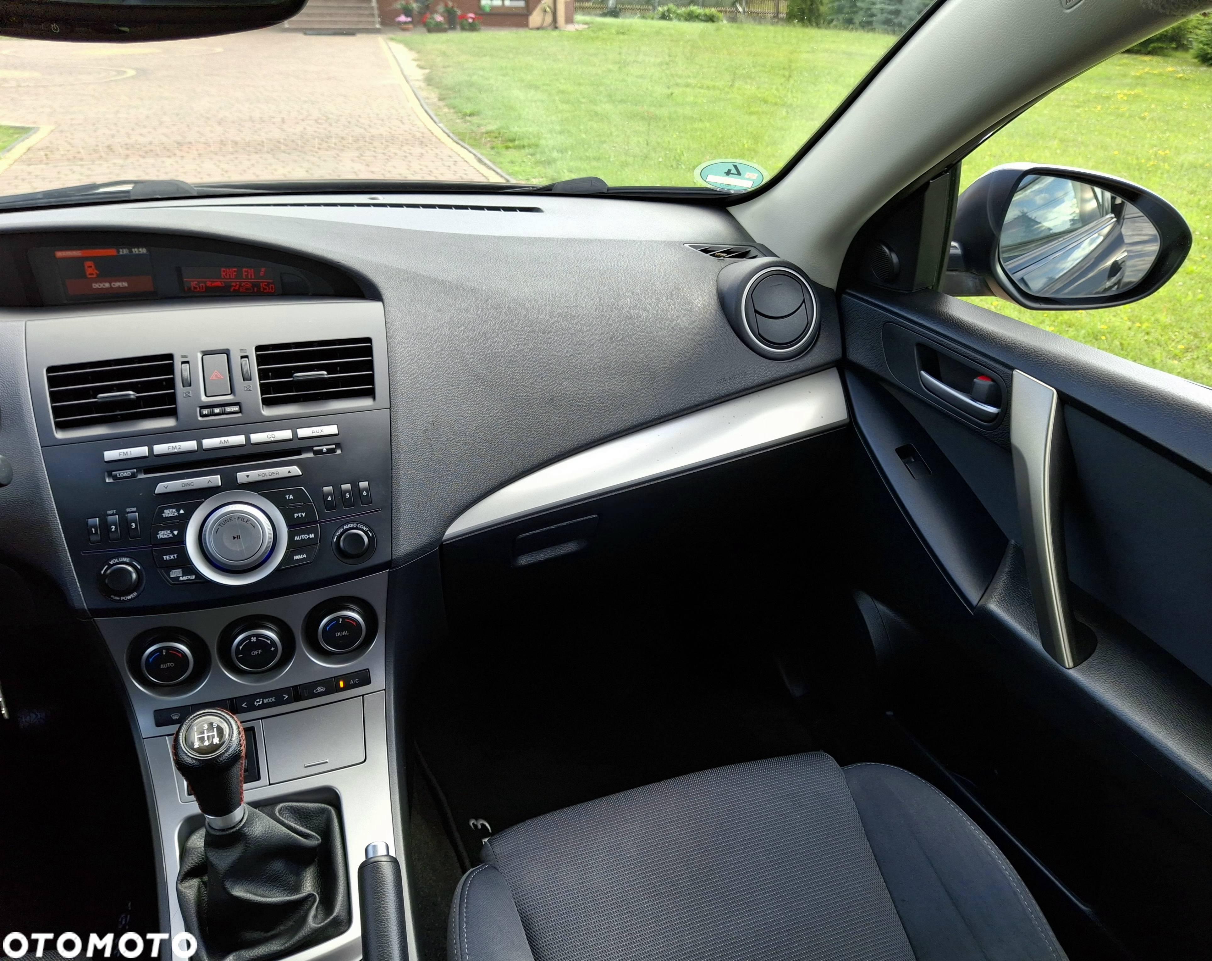 Mazda 3 1.6 Exclusive - 29