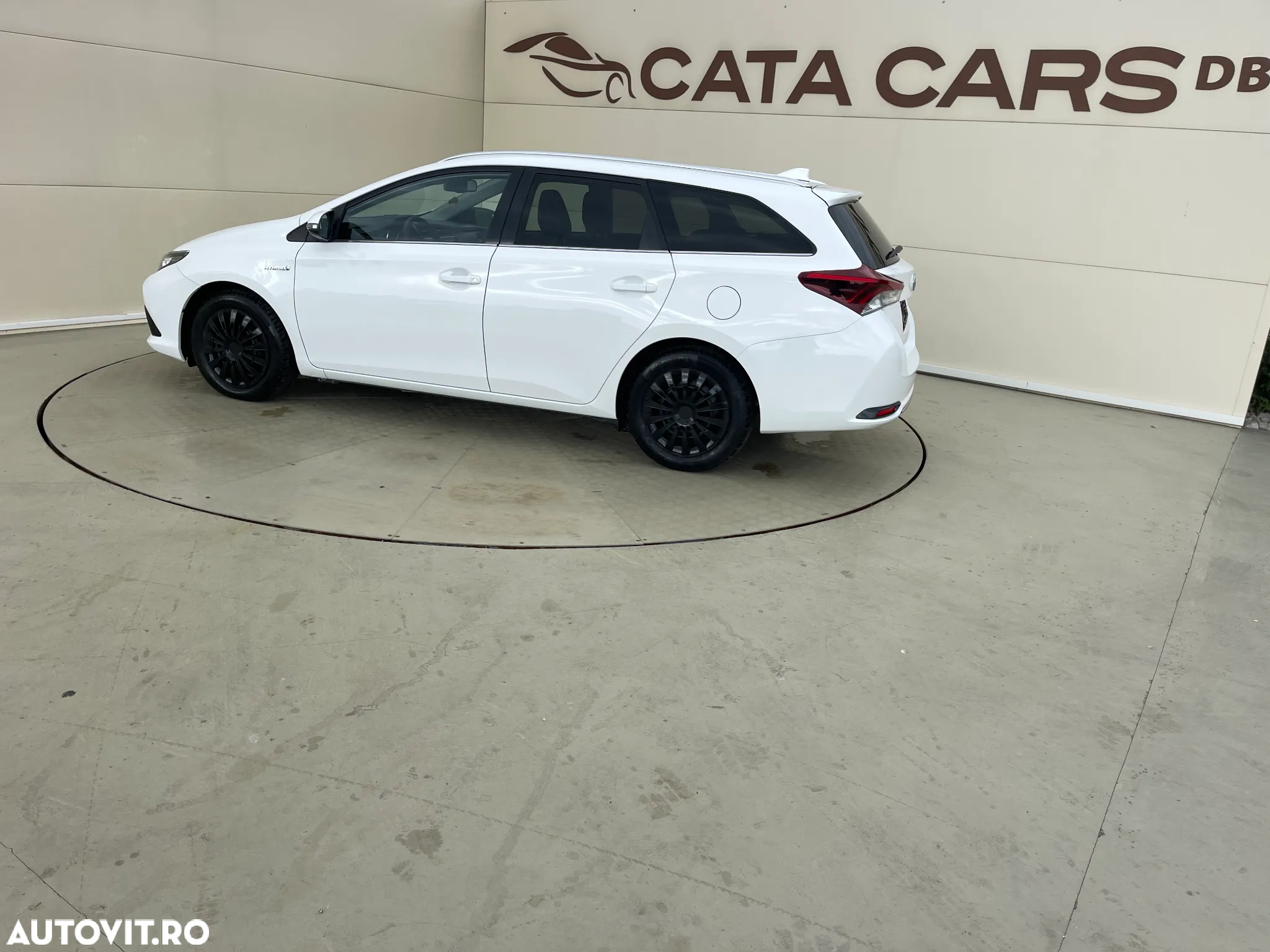 Toyota Auris 1.8 VVT-i Hybrid Automatik Comfort - 8