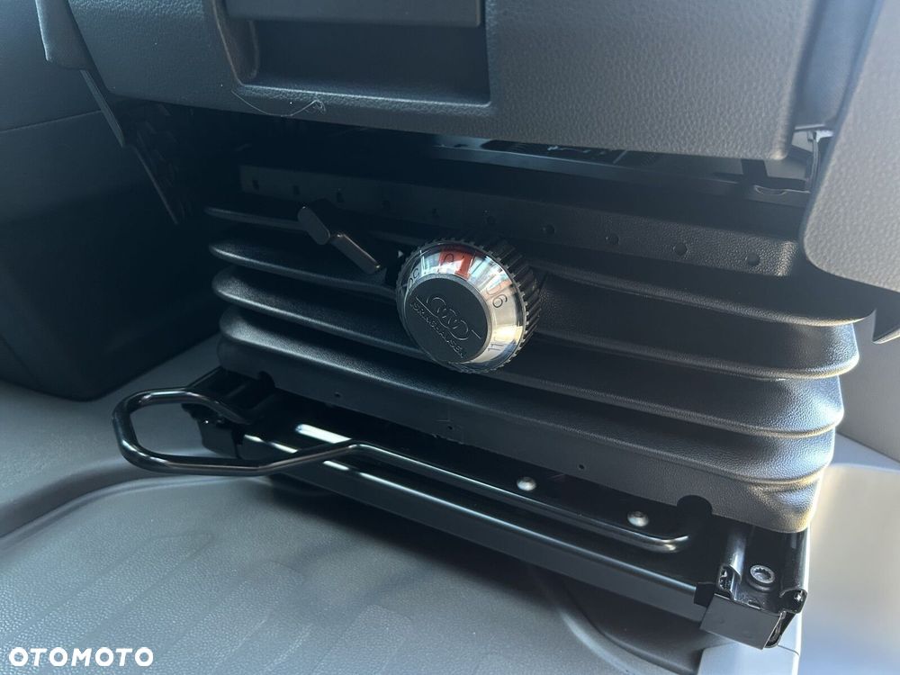 Volkswagen Crafter 35 SKRZYNIOWY, 2.0 BiTDI 163 KM, r.o. 4490 mm, manual 6-biegów - 29