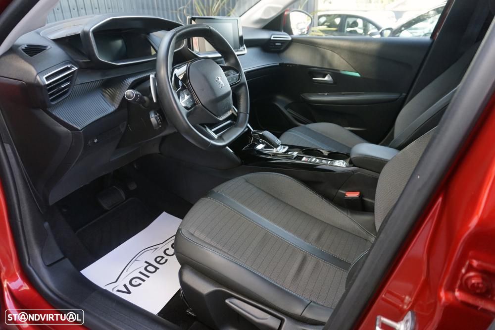 Peugeot 208 1.2 PureTech Allure EAT8 - 9