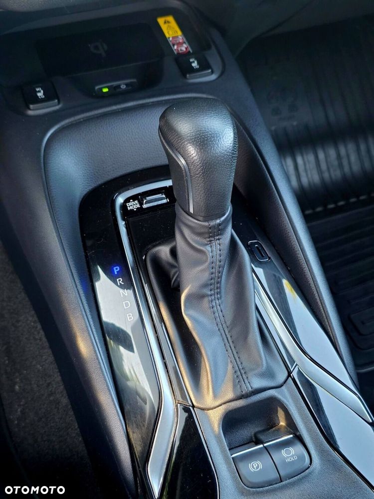 Toyota Corolla 1.8 Hybrid Comfort - 25