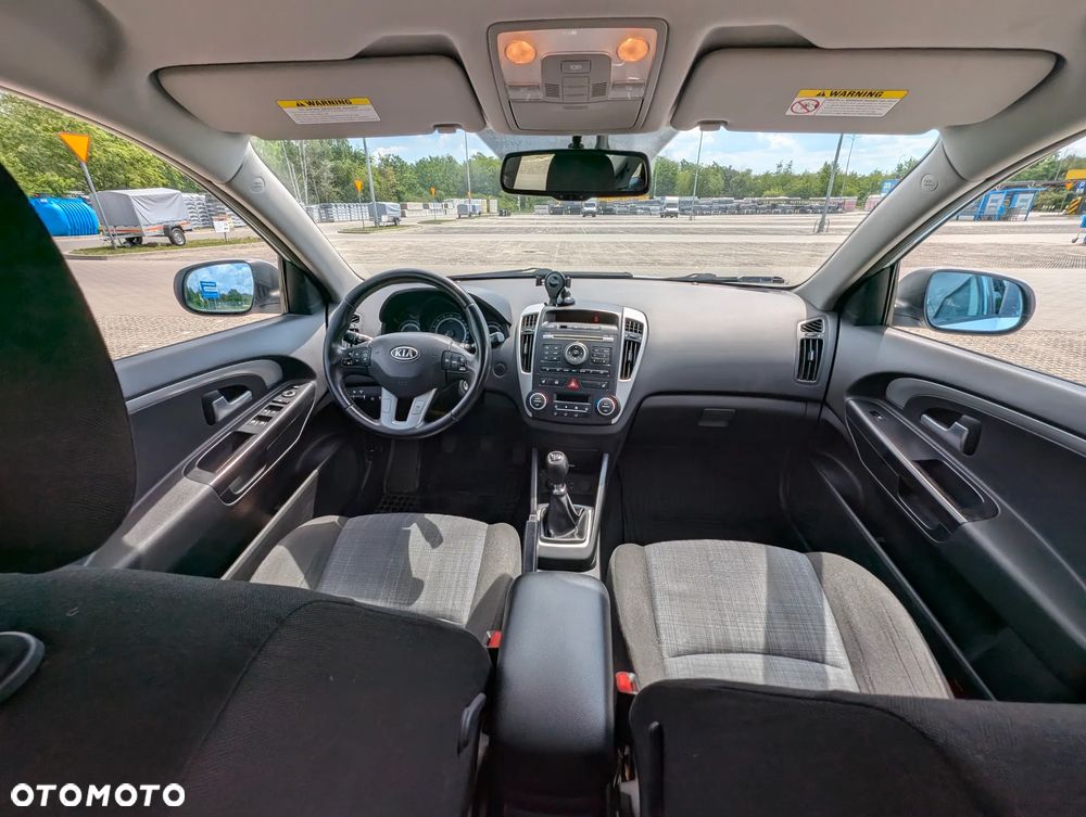 Kia Ceed 1.6 Crdi L - 22