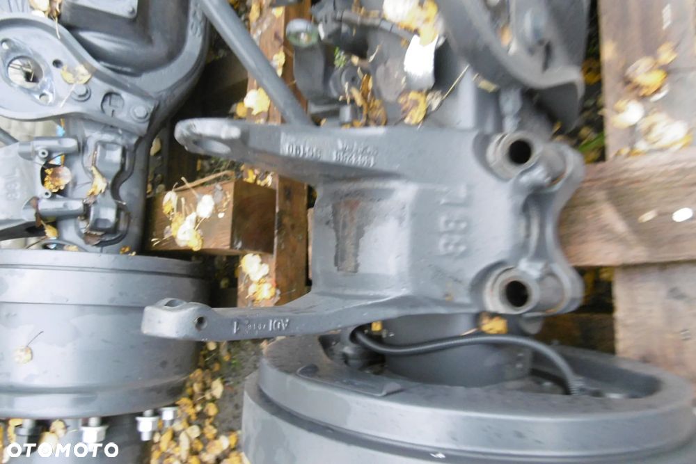 Ślizg resora Scania 6x4 8x4 Nowy Model - 9