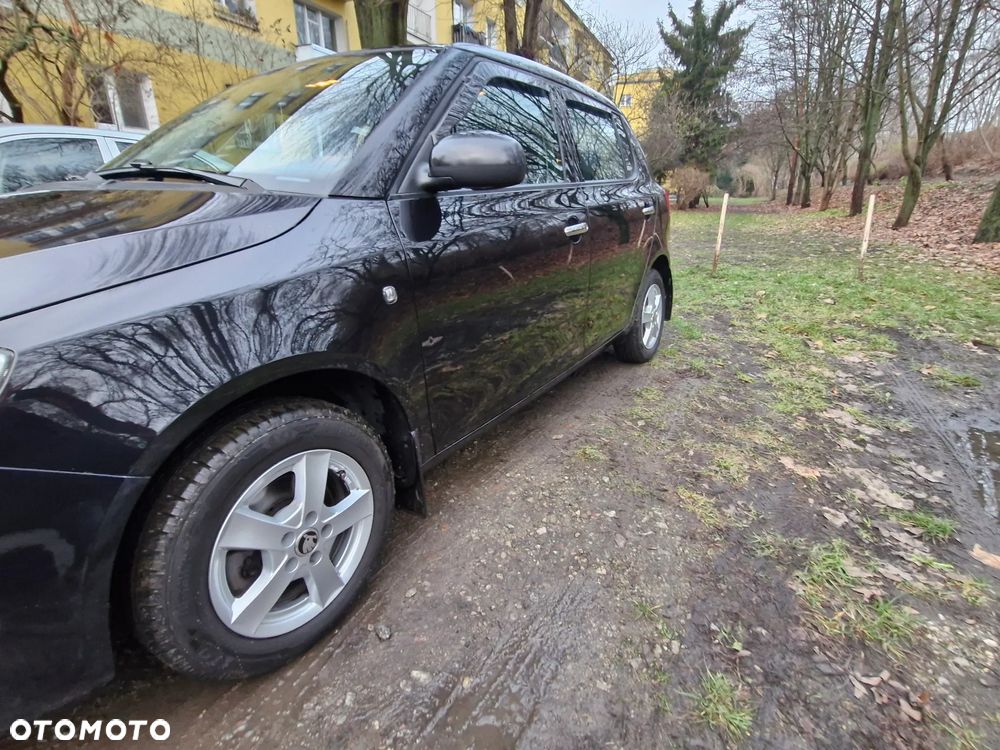 Skoda Fabia 1.4 16V Family - 3