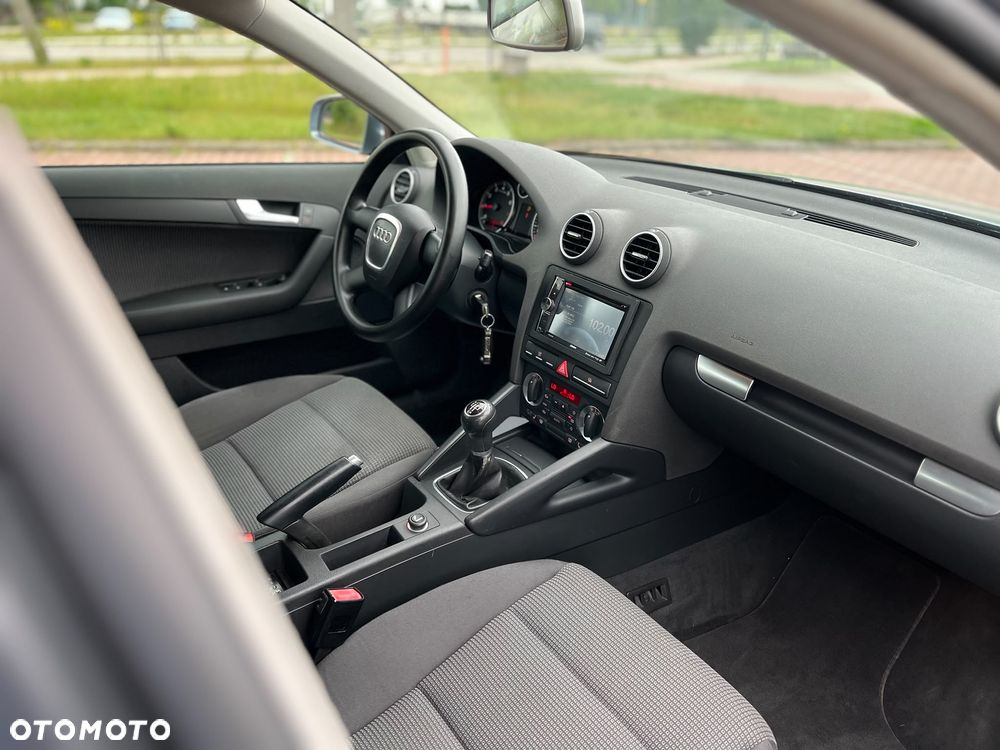 Audi A3 Sportback - 15