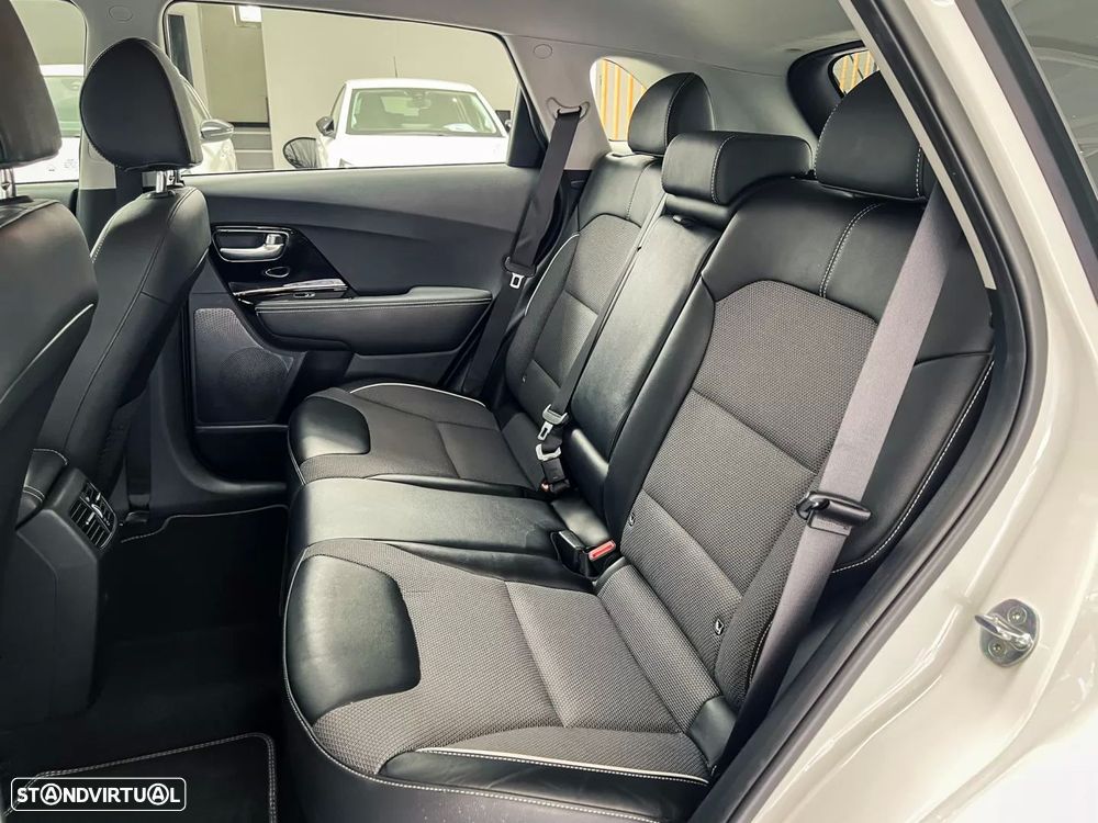 Kia e-Niro 64kWh - 10