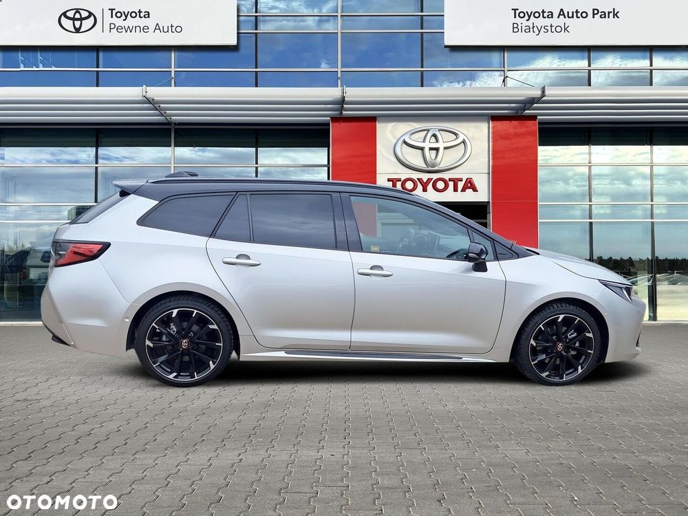 Toyota Corolla 2.0 Hybrid GR Sport - 6