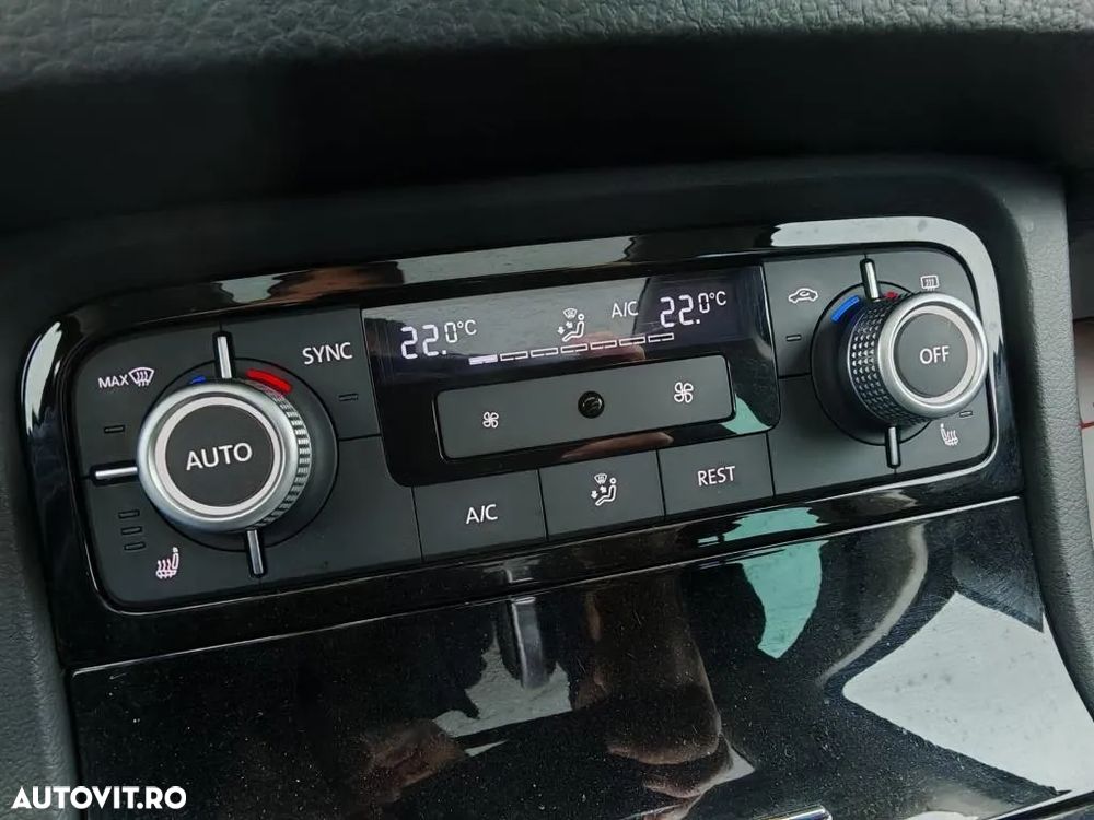 Volkswagen Touareg 3.0 V6 TDI SCR Blue Motion DPF Automatik - 16