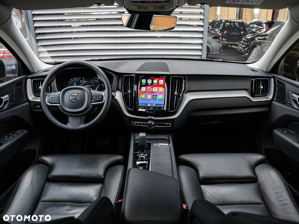 Volvo XC 60 T6 AWD Plug-In Hybrid Inscription - 6