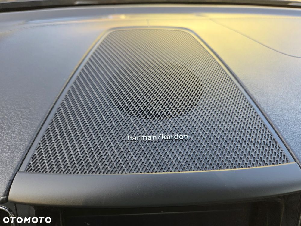 Volvo XC 60 D5 AWD Geartronic Inscription - 36