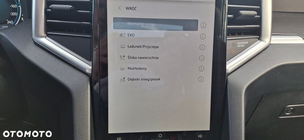 Volkswagen Amarok - 9