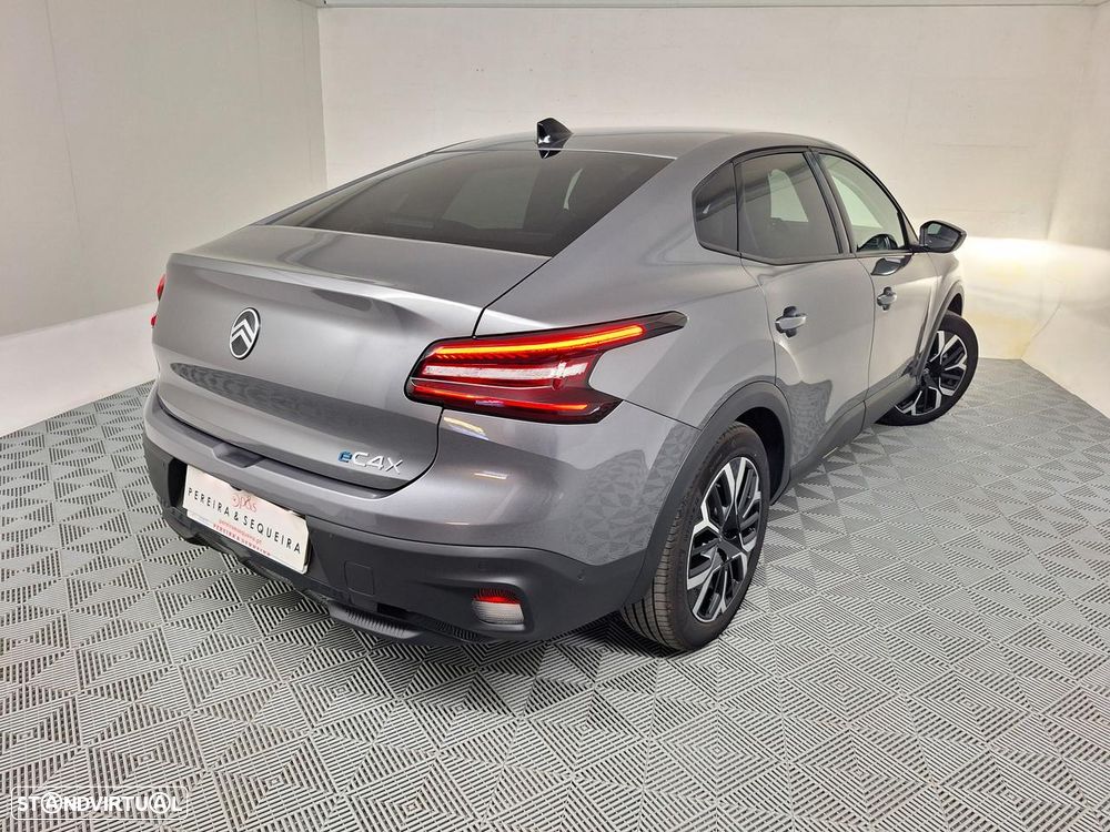 Citroën e-C4 X 54 kWh Autonomia Alargada Plus - 8