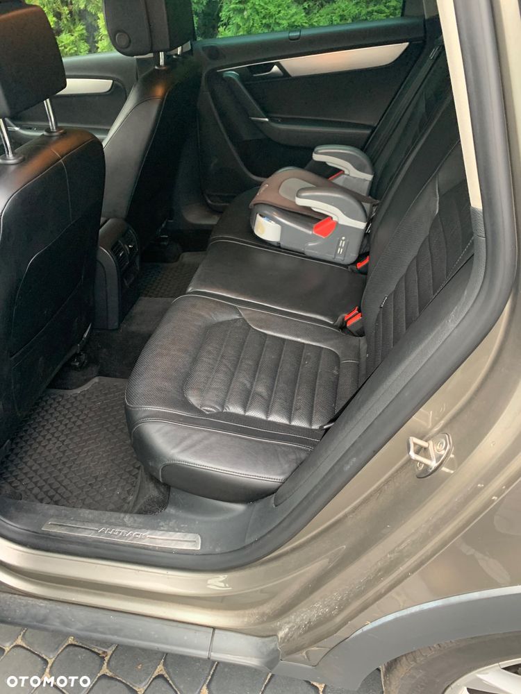 Volkswagen Passat 2.0 TDI 4Mot Highline DSG - 10