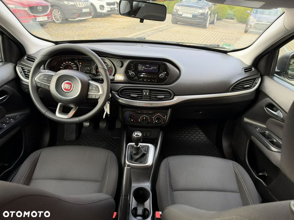 Fiat Tipo 1.4 T-Jet 16v Lounge EU6 - 16