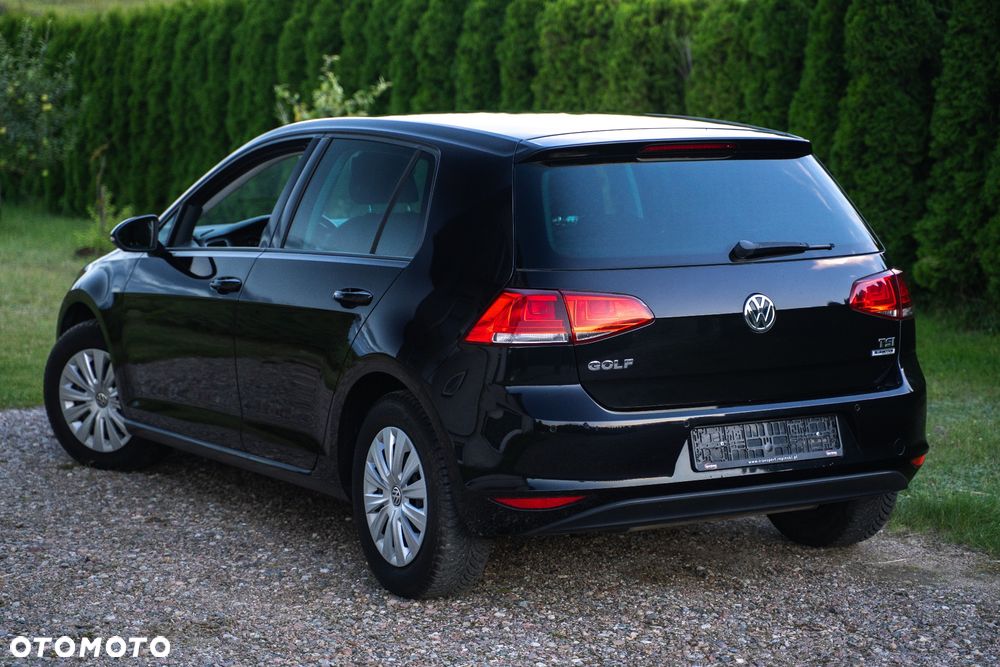 Volkswagen Golf - 3