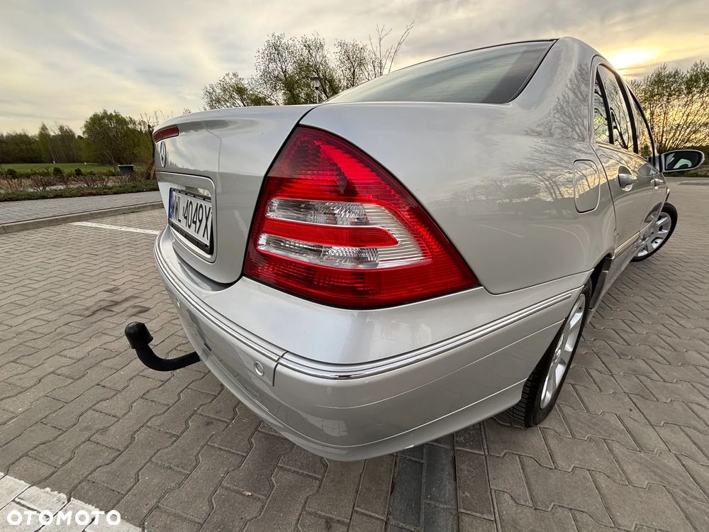 Mercedes-Benz Klasa C - 34