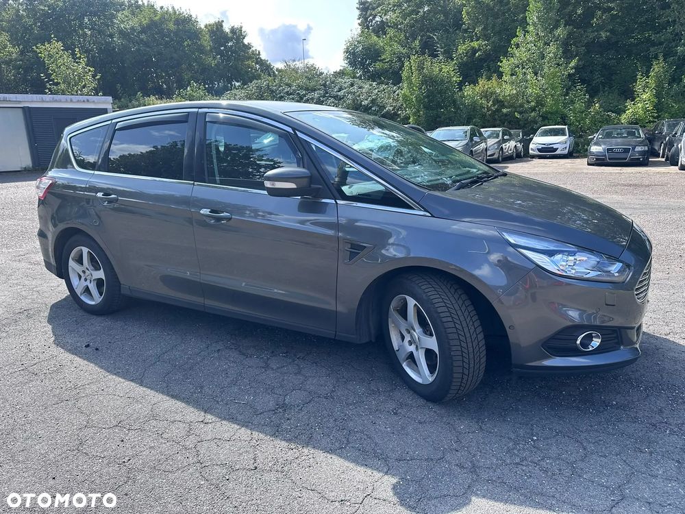 Ford S-Max 2.0 TDCi Titanium PowerShift - 15