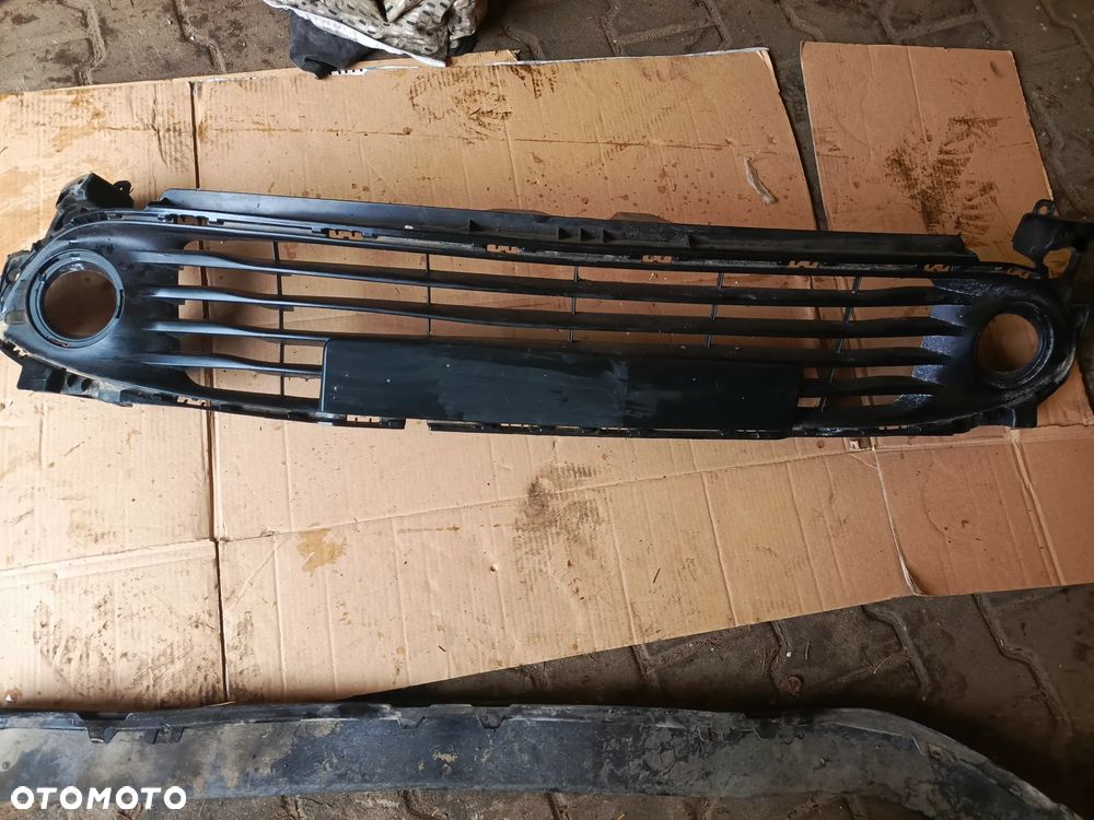 KRATKA ZDERZAKA RENEULT CLIO IV 622542958R - 2