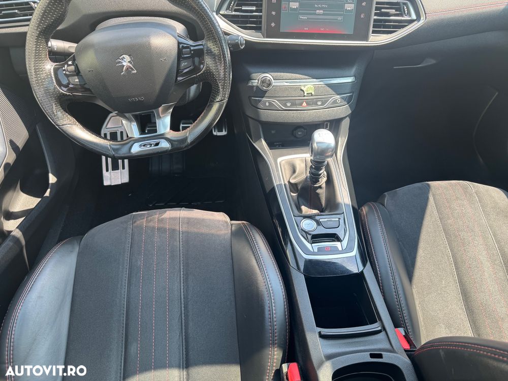 Peugeot 308 GT 1.6 THP S&S - 10