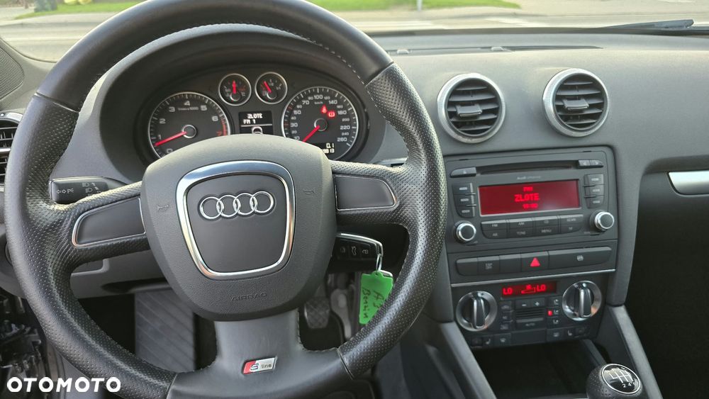 Audi A3 Sportback 1.4 TFSI S line Sportpaket - 24