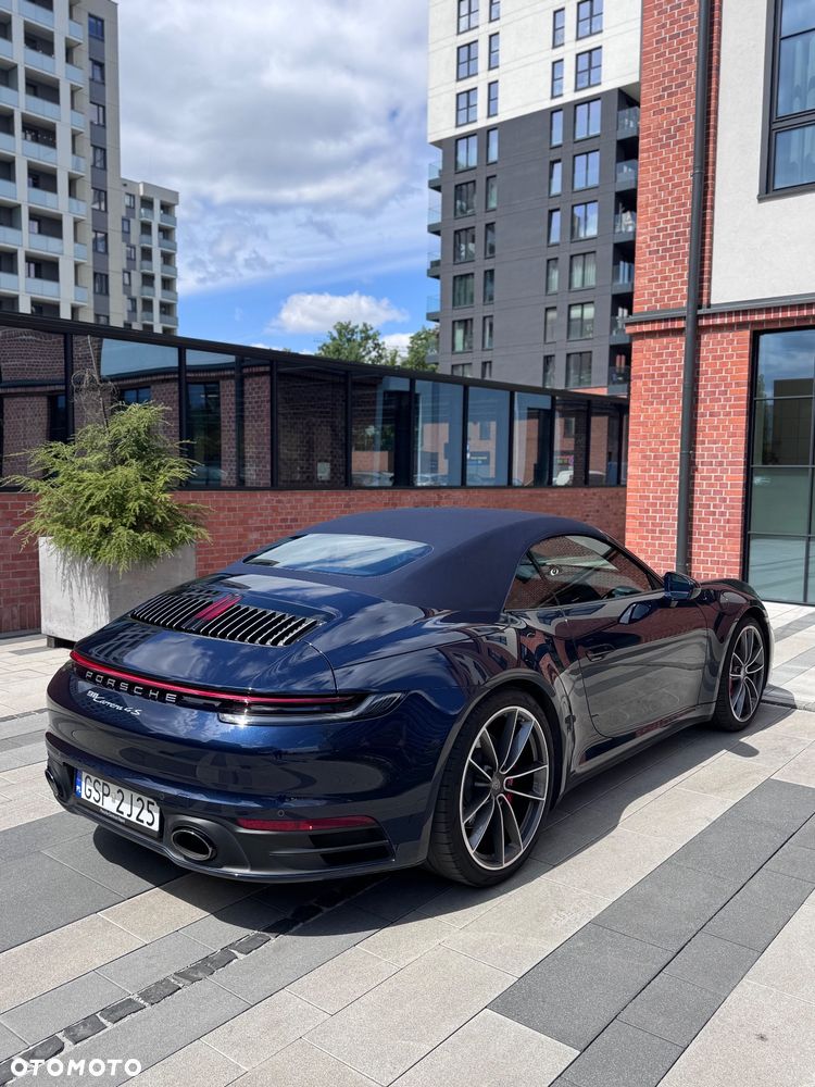 Porsche 911 Carrera 4S Cabrio - 23