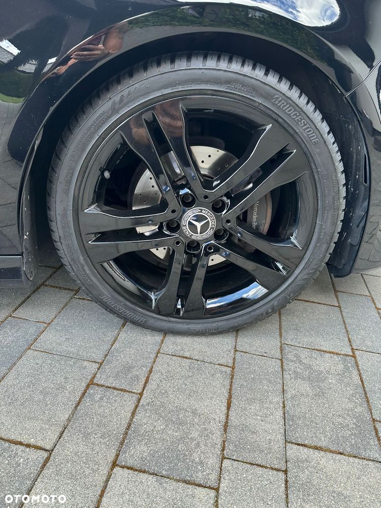 Mercedes-Benz CLA 200 7G-DCT AMG Line - 15