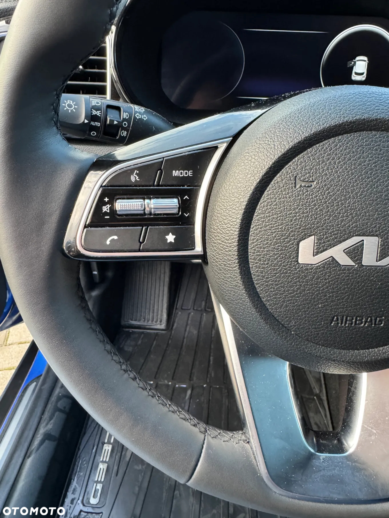 Kia XCeed - 15