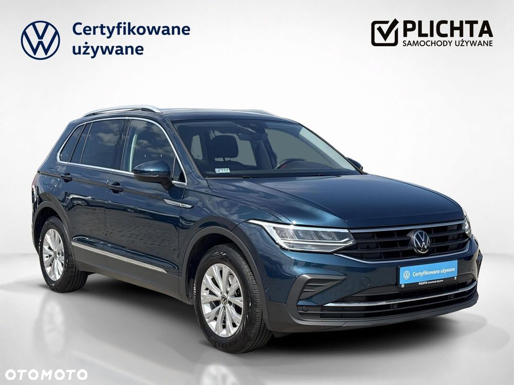 Volkswagen Tiguan - 8