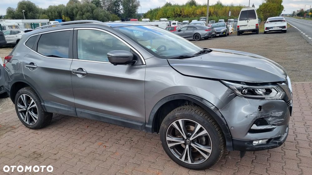 Nissan Qashqai 1.6 DCi Tekna - 1