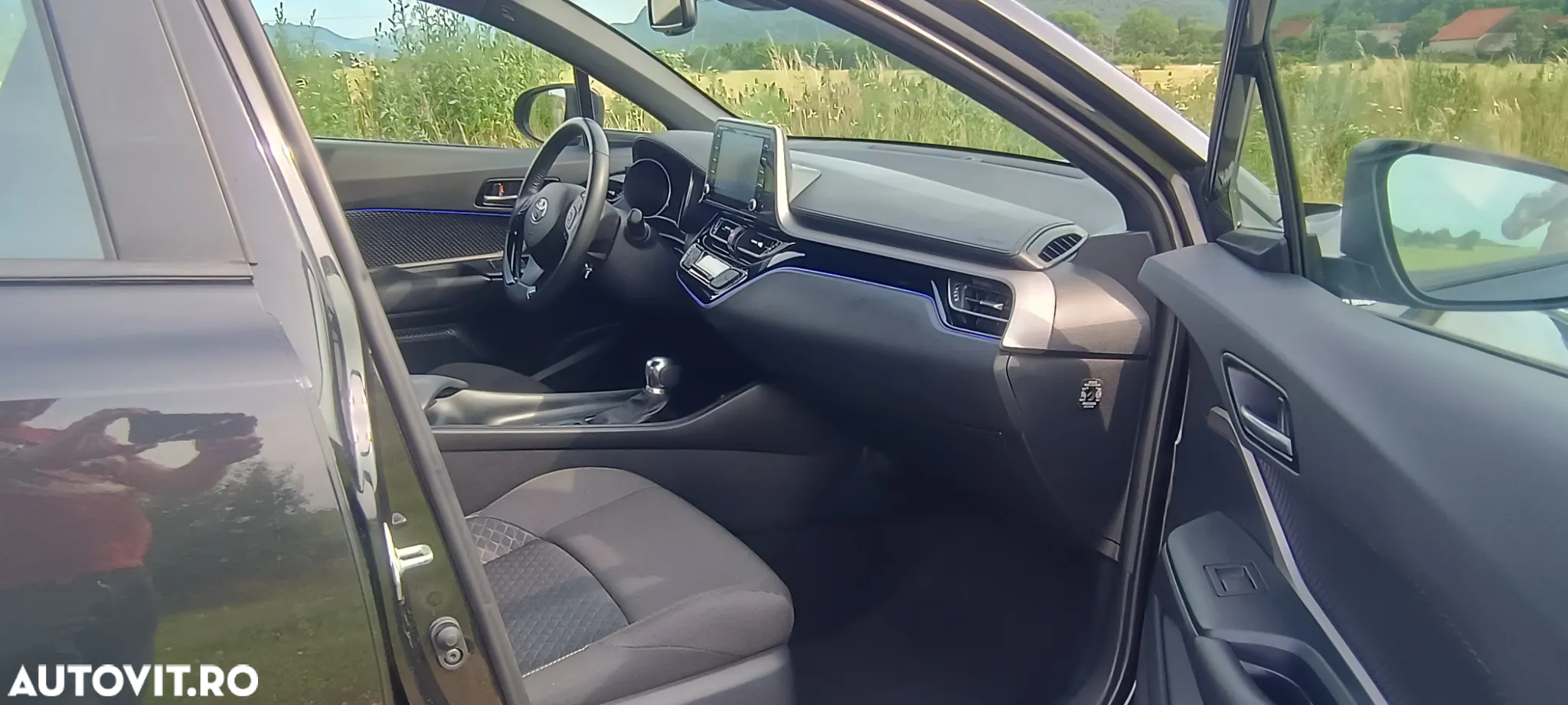 Toyota C-HR 1.8 Hybrid Business Edition - 18
