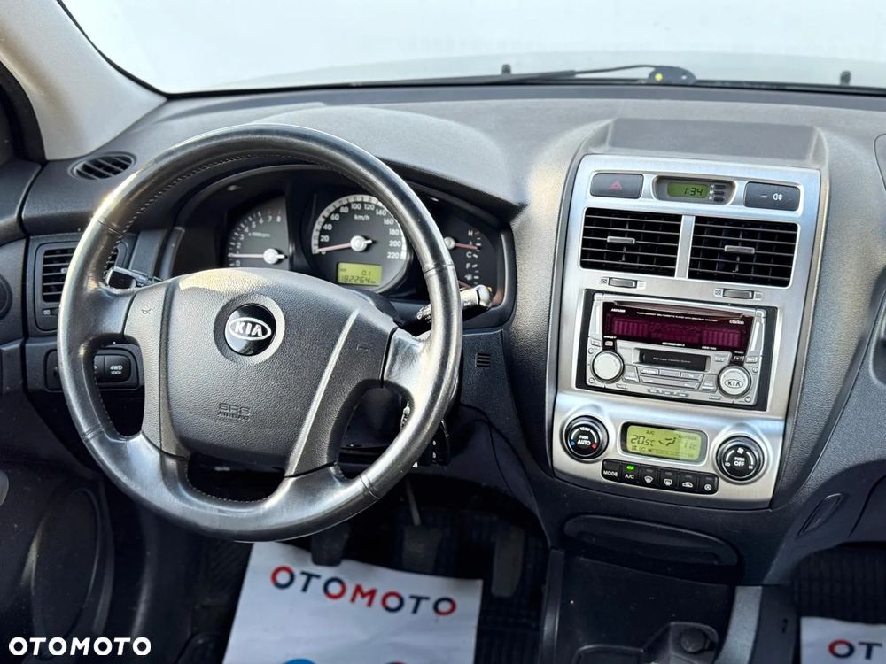 Kia Sportage 2.0 4WD Cup - 26