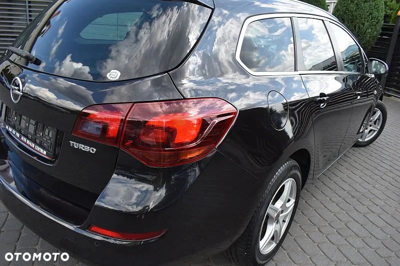Opel Astra IV 1.4 T Cosmo - 28