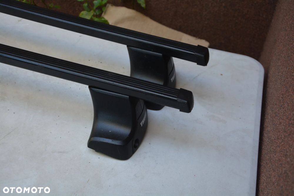 Thule 754 plus belka 120 cm - 3