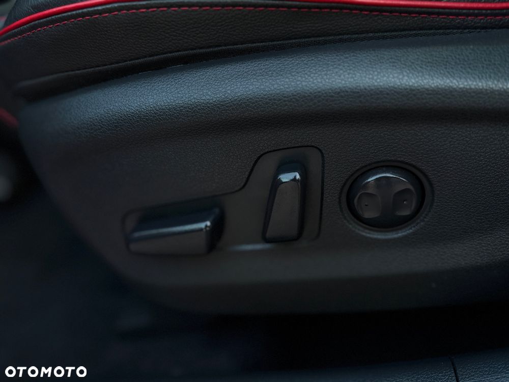 Hyundai Tucson blue 2.0 CRDi 4WD Premium - 16