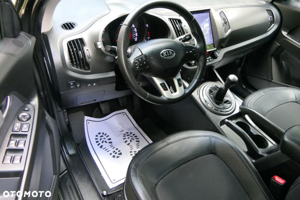Kia Sportage 2.0 M - 16