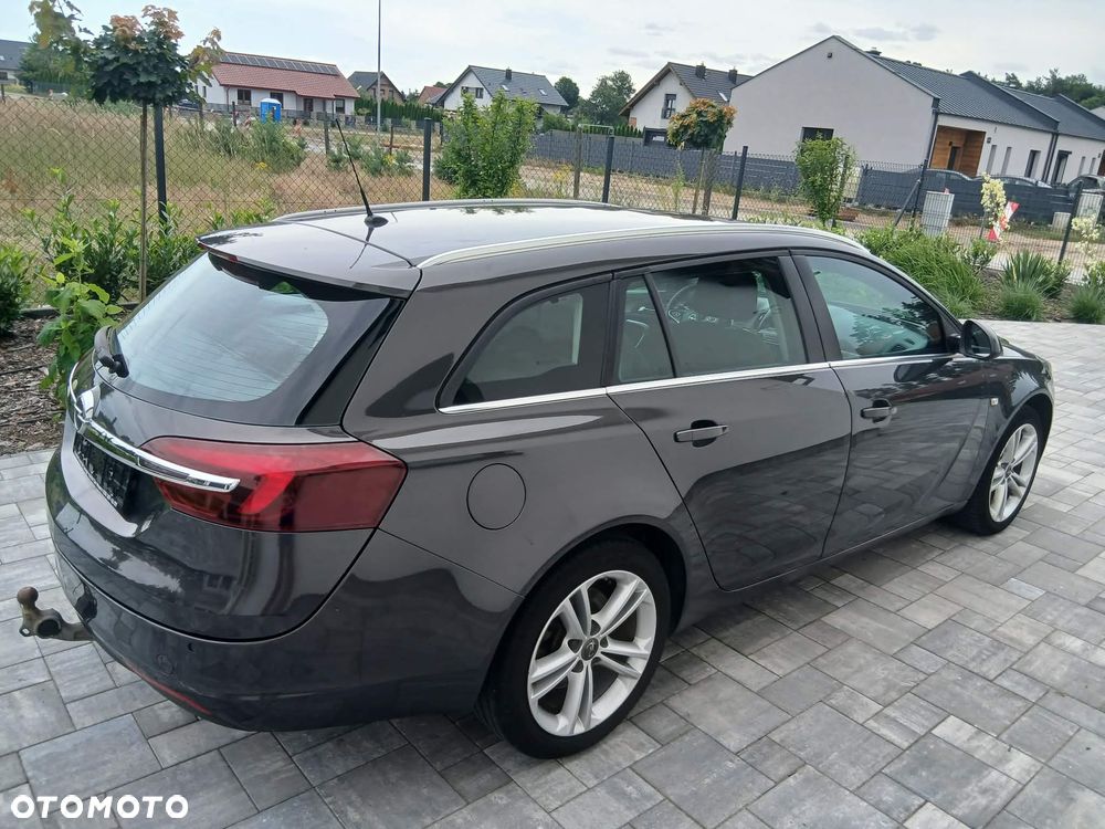 Opel Insignia 1.6 SIDI Turbo Touer Innovation - 4
