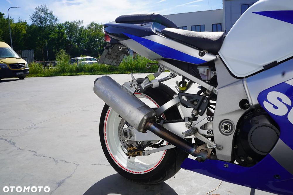 Suzuki GSX-R - 9