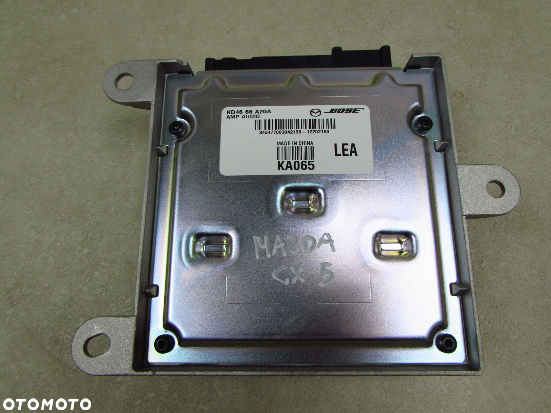MAZDA CX-5 12-17 WZMACNIACZ BOSE KD4666A20A - 5