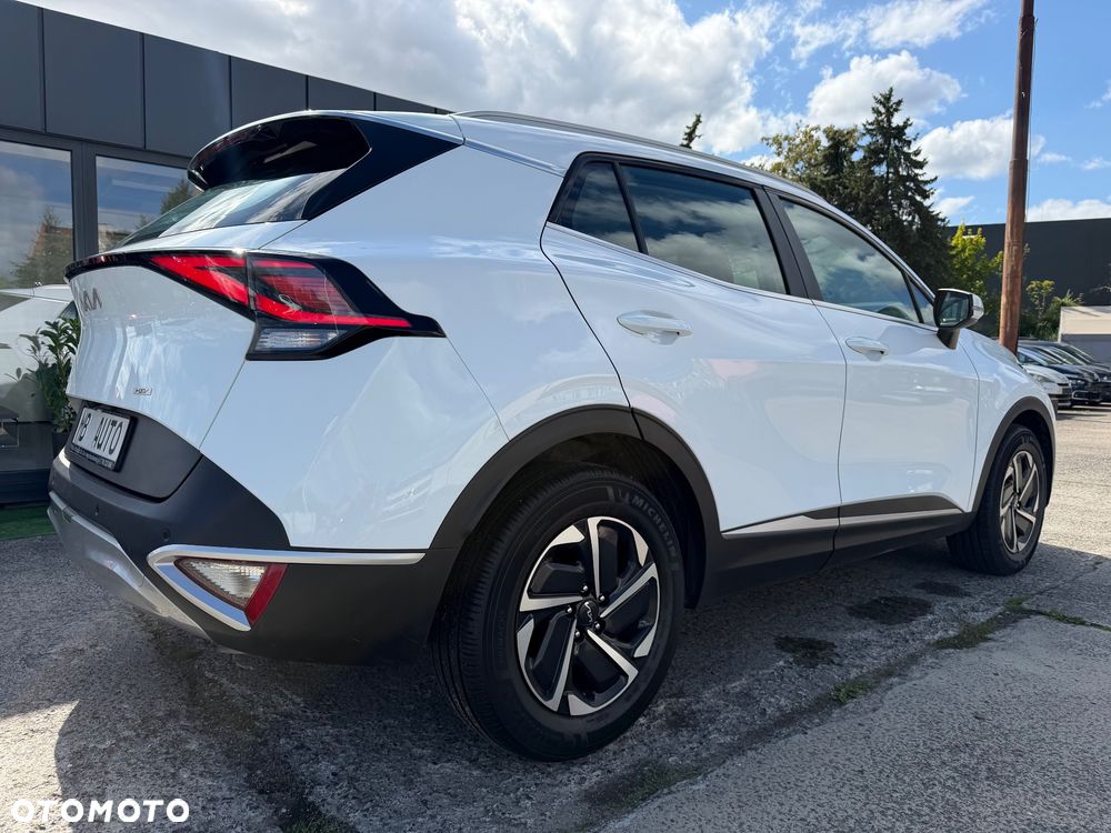Kia Sportage 1.6 T-GDI HEV Business Line 2WD - 9