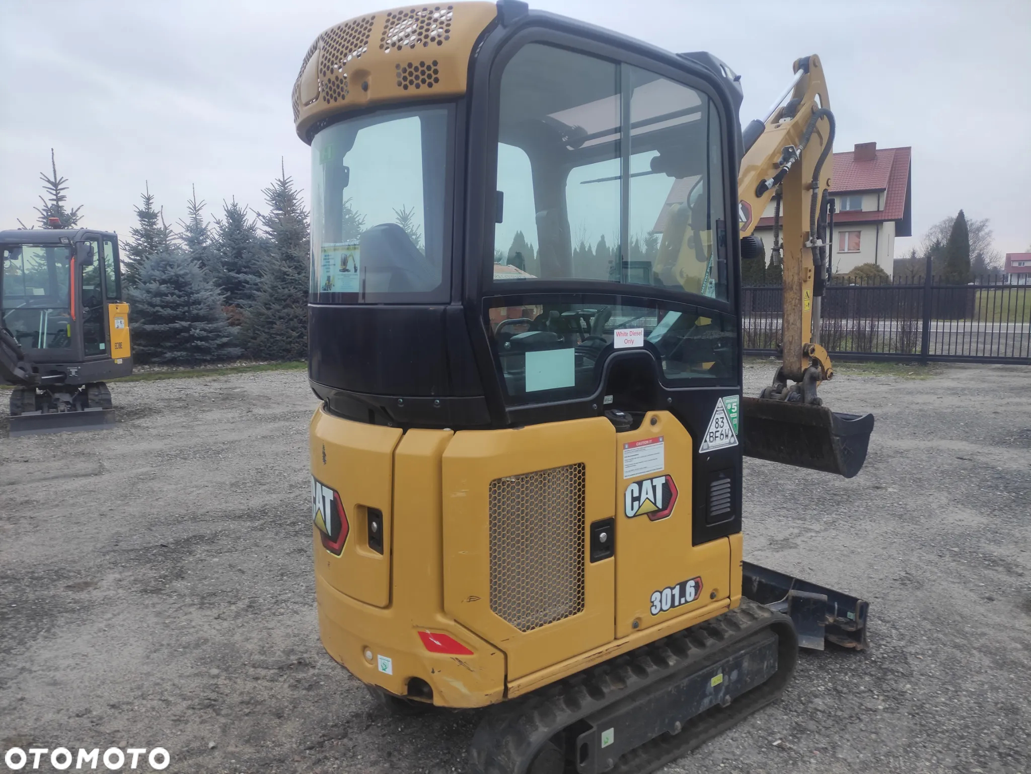 Caterpillar 301.6  2022r 302.7 cr - 5