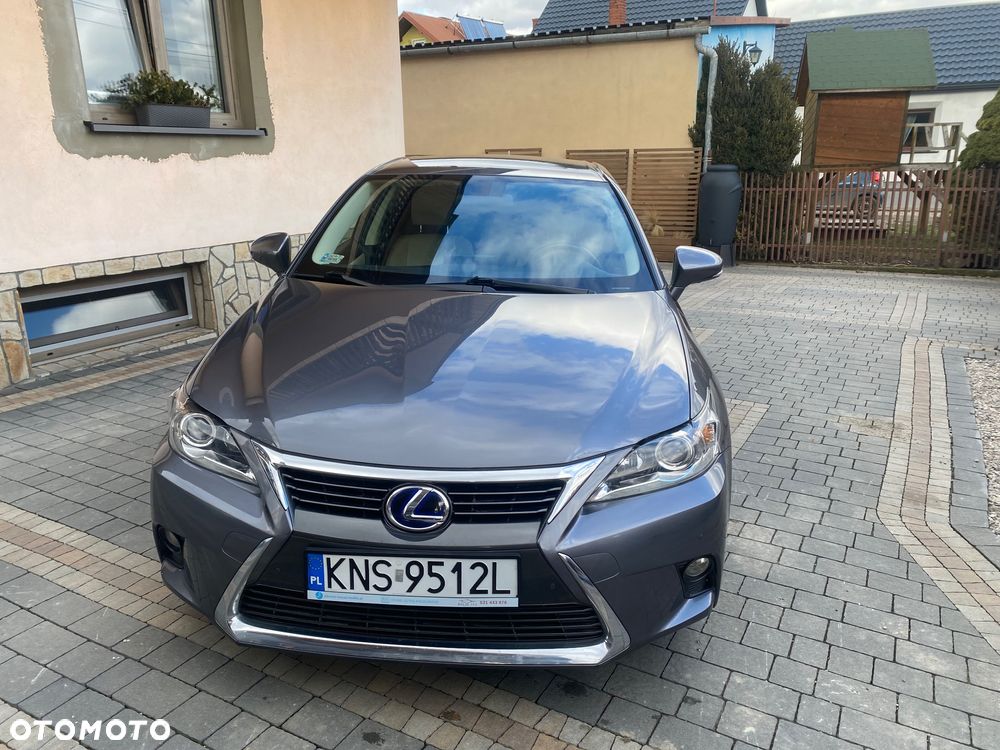 Lexus CT ver-200h-comfort - 3