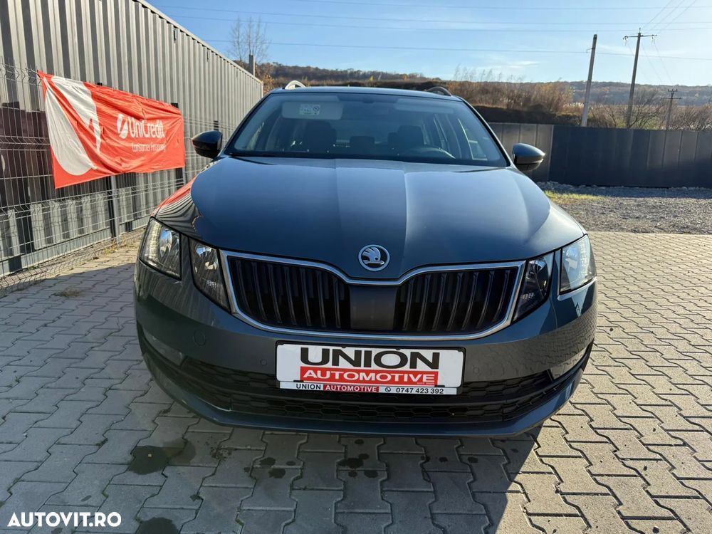 Skoda Octavia - 8