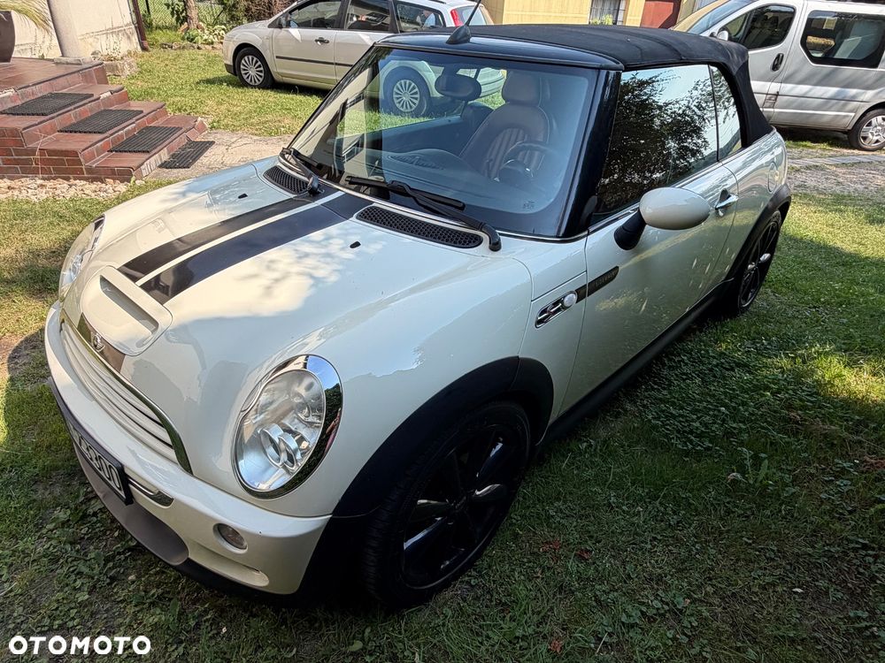 MINI Cooper S Sidewalk - 12