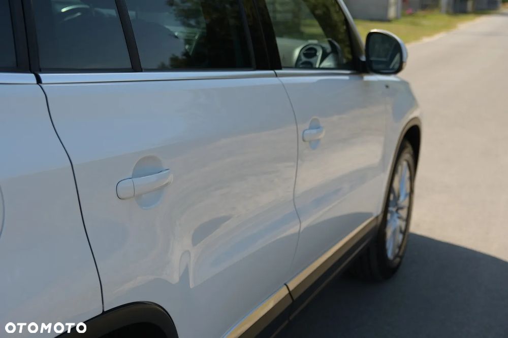 Volkswagen Tiguan 2.0 TDI DPF BlueMotion Technology Life - 14
