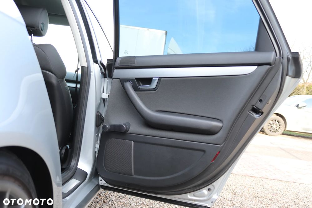 Audi A4 Avant 1.8 T - 35