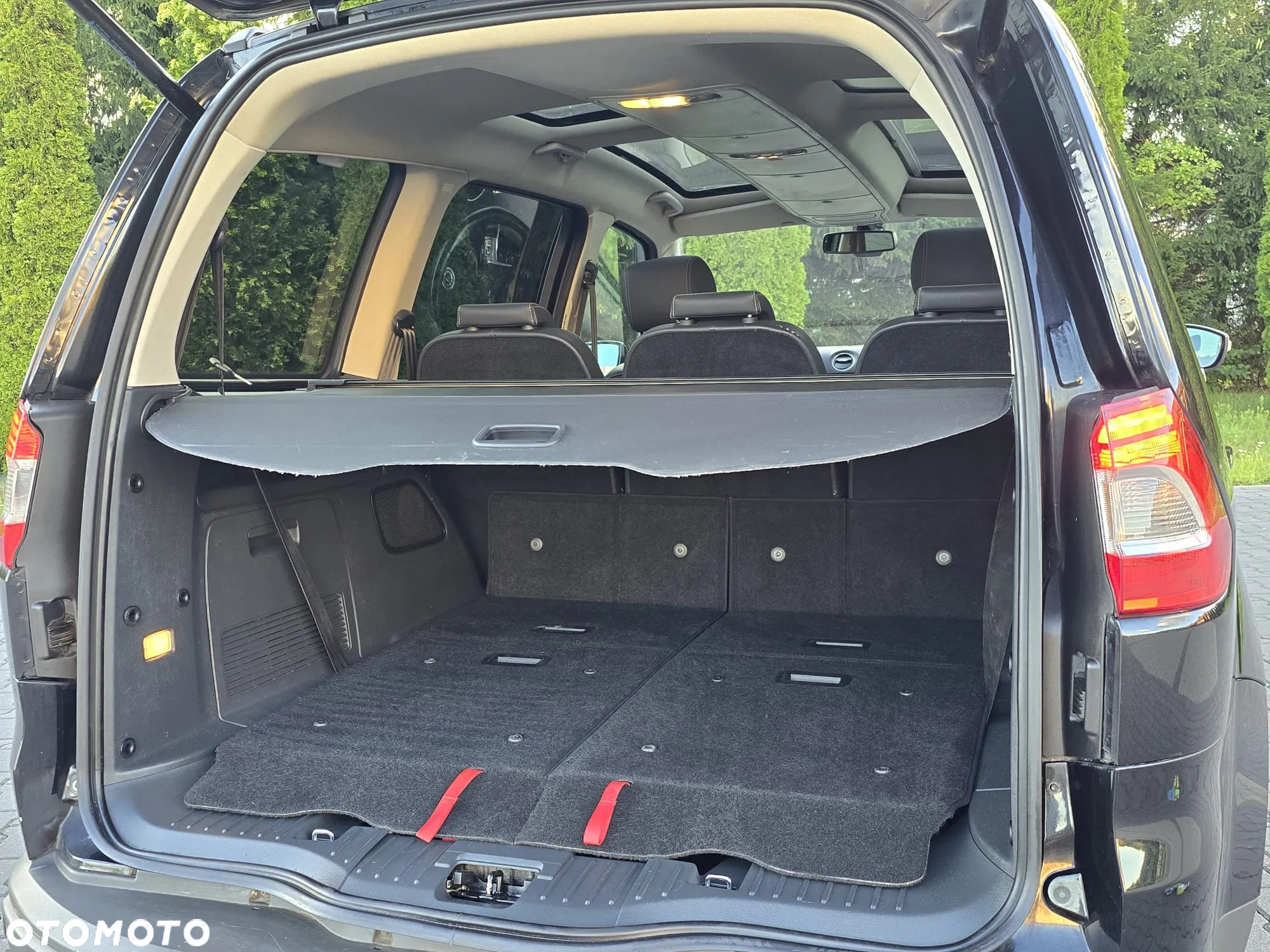 Ford Galaxy 2.0 TDCi DPF Titanium - 20