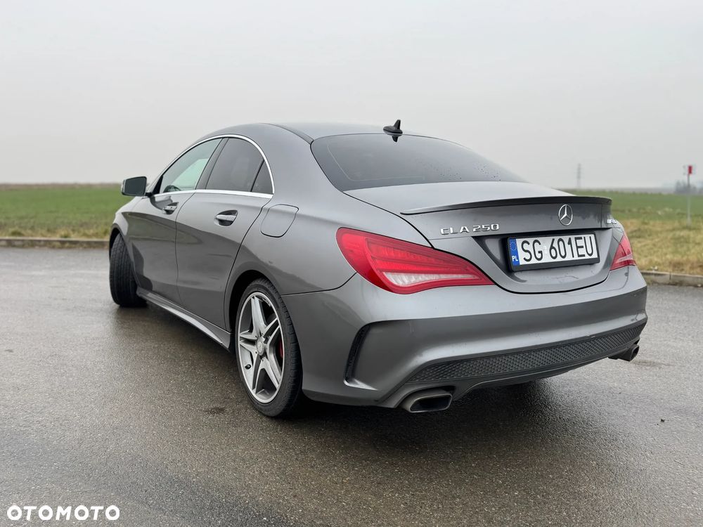 Mercedes-Benz CLA 250 7G-DCT Sport - 11